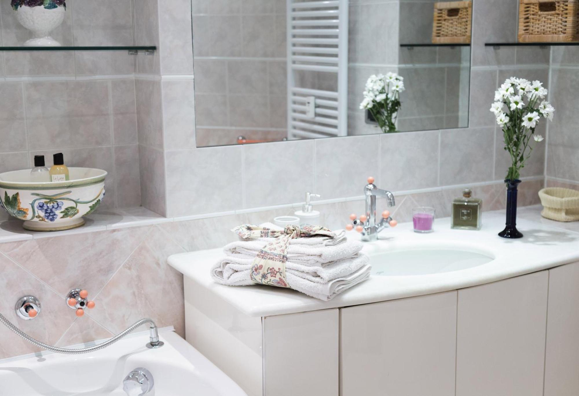 La Luna E I Falo Luxury Accomodation Turyn Zewnętrze zdjęcie