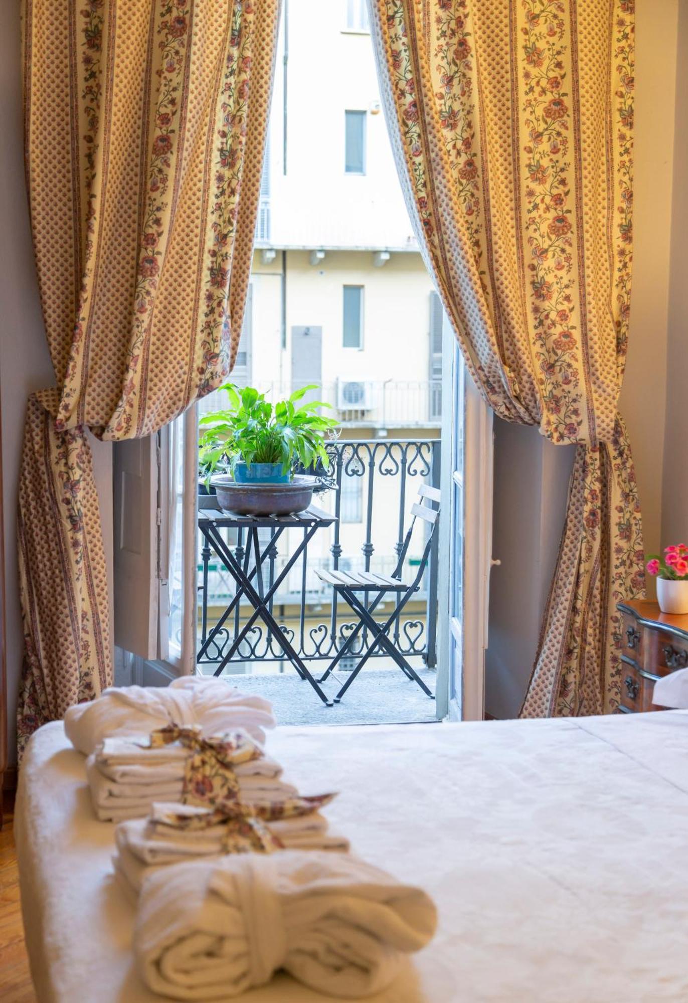 La Luna E I Falo Luxury Accomodation Turyn Zewnętrze zdjęcie