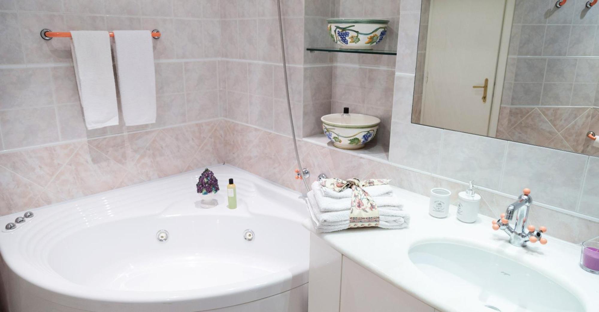 La Luna E I Falo Luxury Accomodation Turyn Zewnętrze zdjęcie